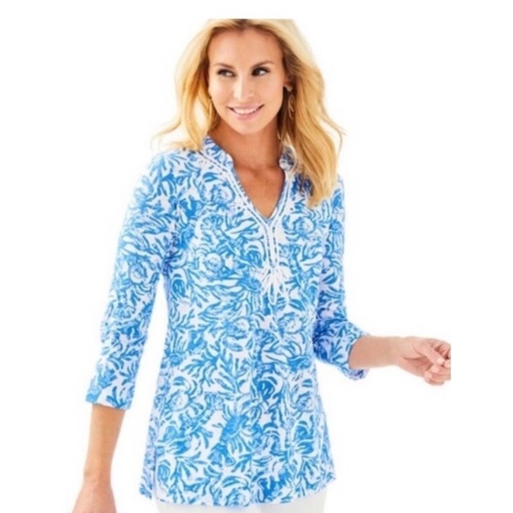 LILLY PULITZER Women's Lobster Print V-neck Embroider 3/4 Sleeve Tunic Top Sz Sm